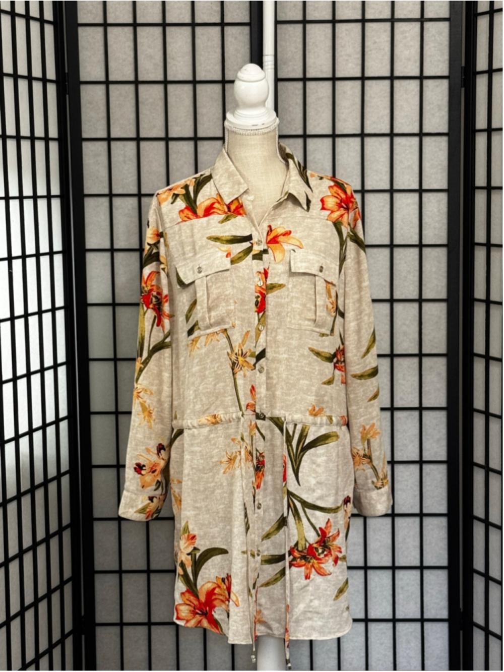 Women's Chico's Floral Button Down Shirt, Size M, Beige and Orange